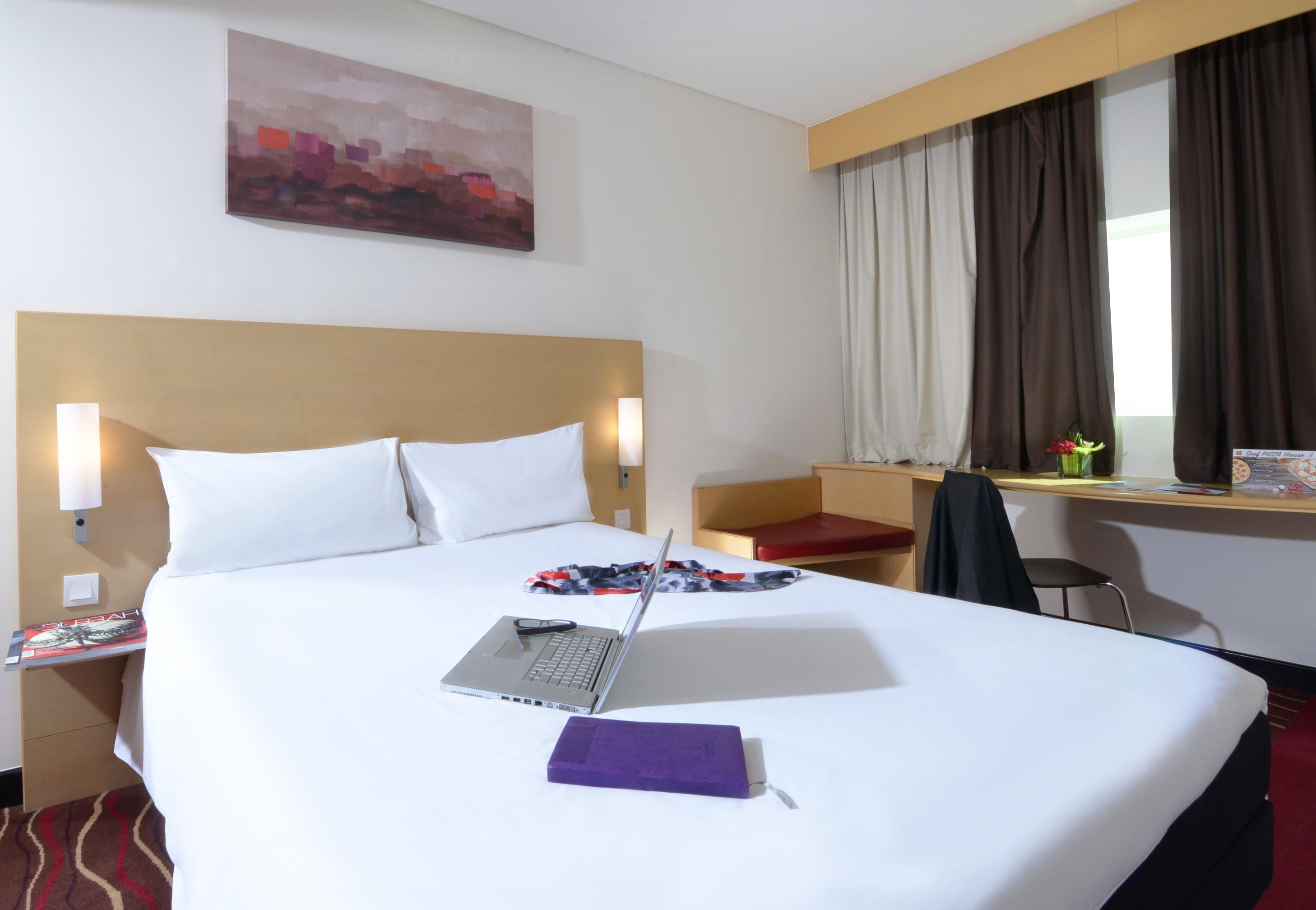 ไอบิส ซีฟ มานาม่า Hotel มานามา ภายนอก รูปภาพ