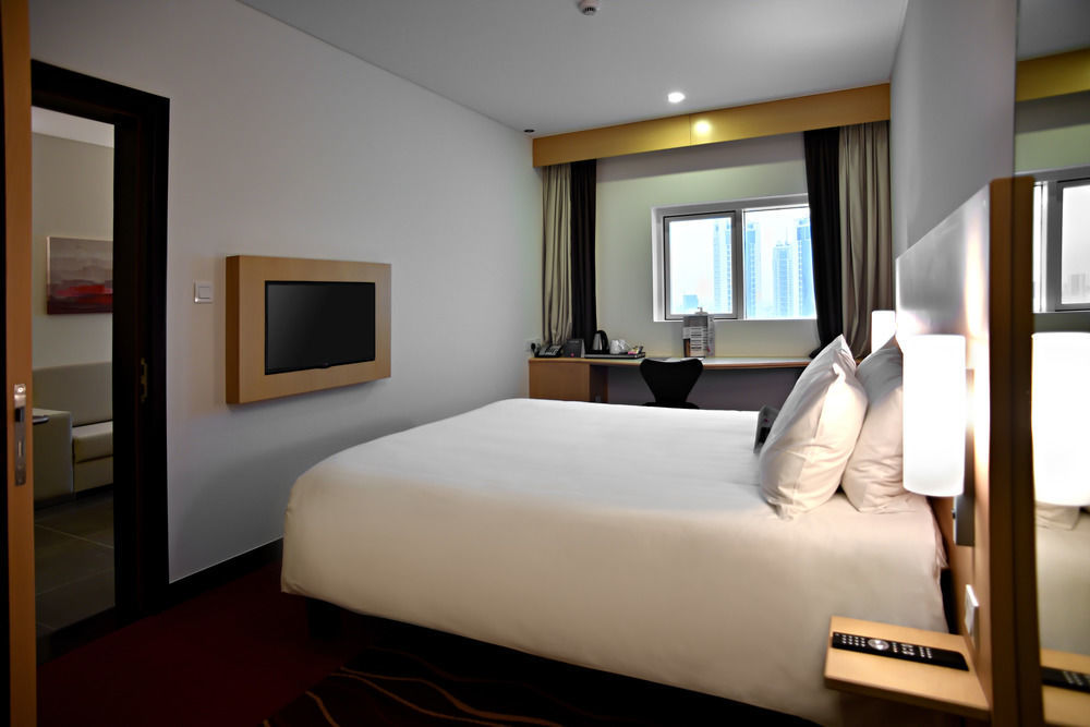 ไอบิส ซีฟ มานาม่า Hotel มานามา ภายนอก รูปภาพ